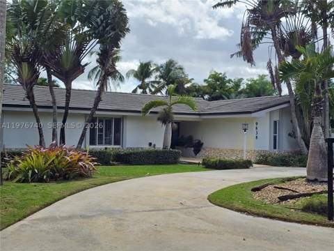 9838 SW 94th Ter, Miami FL - photo 9 of 61