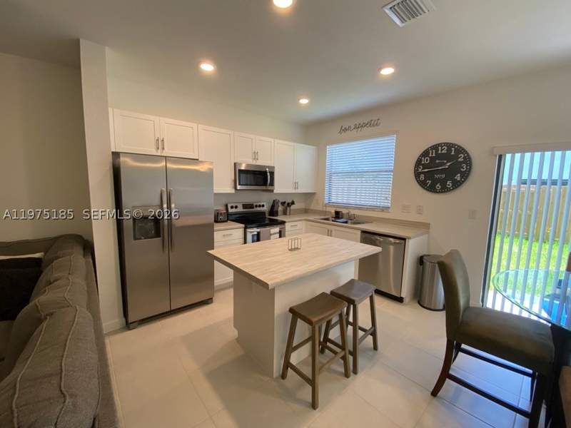 3 bedroom Townhouse at 28704 SW 133rd Ct, Pine Isle, Homestead — photo 3