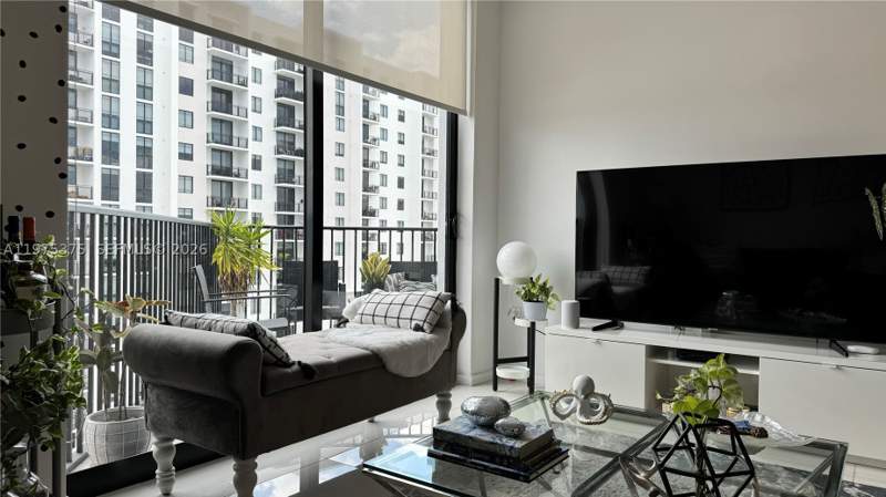 2 bedroom Condominium at 5252 NW 85th Ave 1203, 5252 Paseo Condo, Doral — photo 5