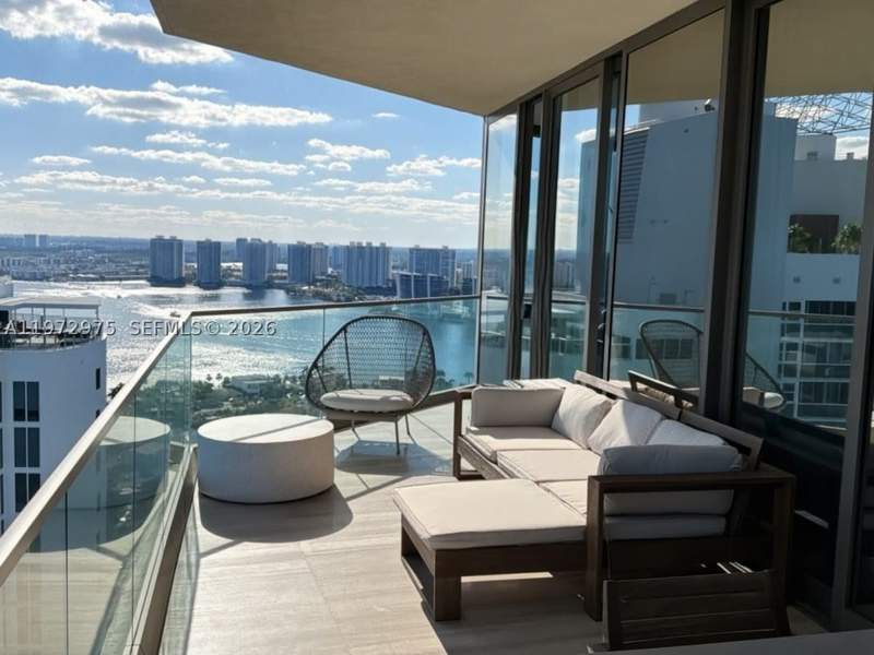 2 bedroom Condominium at 18975 Collins Ave 3004, 18975 Collins Condo, Sunny Isles Beach — photo 4