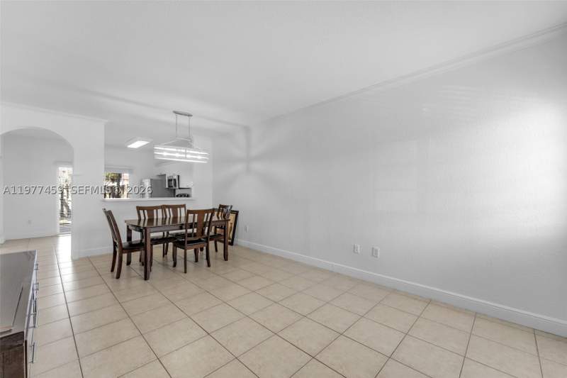 2 bedroom Townhouse at 17040 SW 137th Pl, Cazadores Sub, Miami — photo 3
