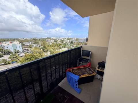 1470 NE 123rd St A1116, North Miami FL - photo 13 of 14