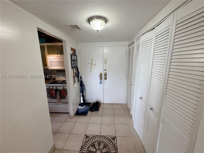 2 bedroom Condominium at 1470 NE 123rd St A1116, GREENWICH PH I CONDO, North Miami — photo 4