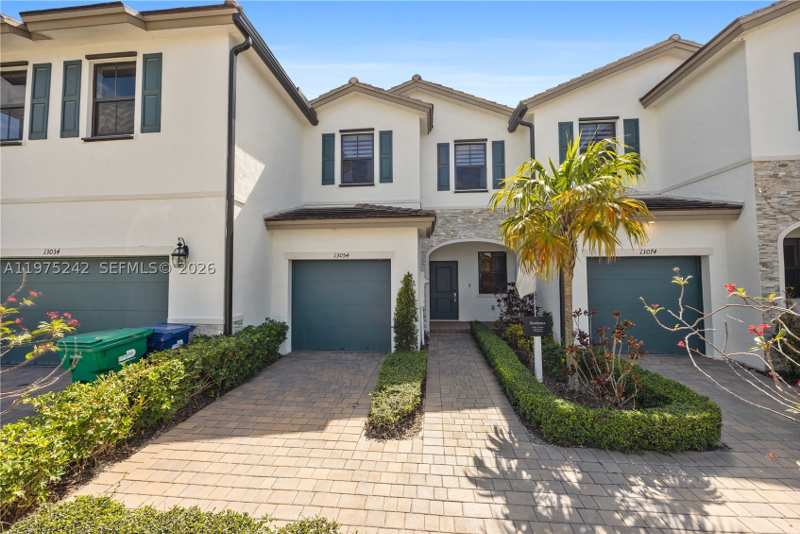 3 bedroom Townhouse at 13054 SW 233rd Ter, Siena Reserve, Homestead — photo 1
