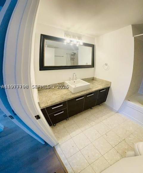 185 SW 7th St 1605, Miami FL - photo 16 of 22