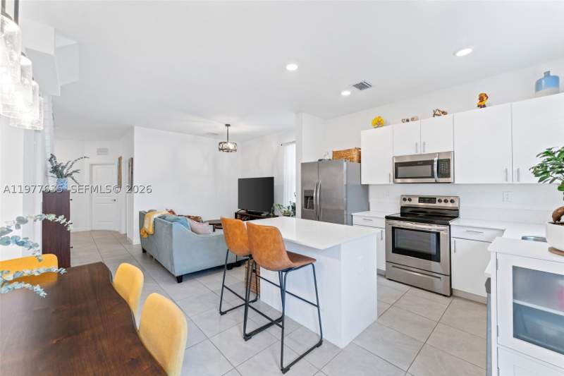 3 bedroom Villa at 11755 SW 246th Ter, Silver Palm Residential H, Homestead — photo 3