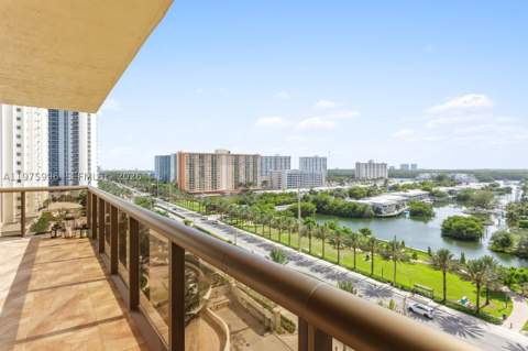 16275 Collins Ave 904, Sunny Isles Beach FL - photo 10 of 19