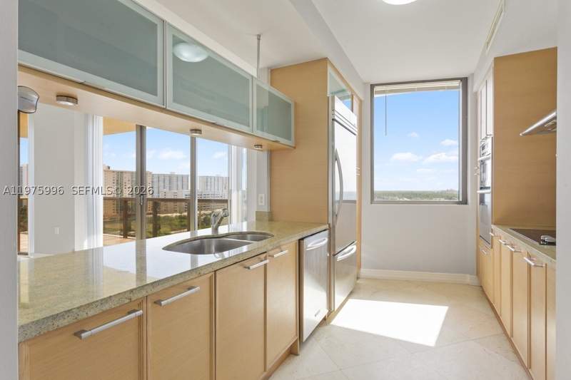 2 bedroom Condominium at 16275 Collins Ave 904, Sayan Condo, Sunny Isles Beach — photo 2