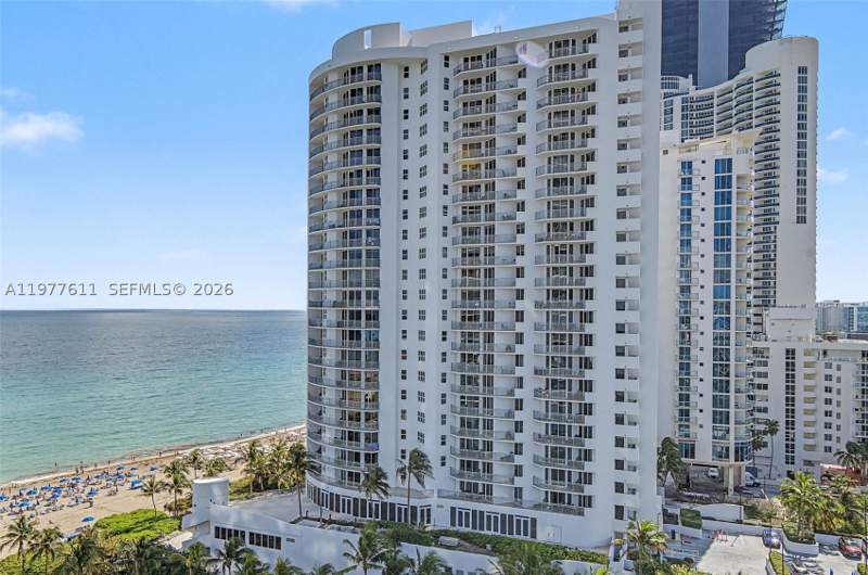 2 bedroom Condominium at 17475 Collins Ave 904, Chateau Beach, Miami Beach — photo 3
