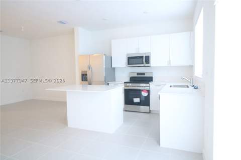 29208 SW 163rd Ct, Homestead FL - photo 6 of 18