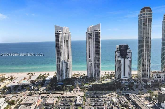 2 bedroom Condominium at 18201 Collins Ave 1202, Trump Royale Condo, Sunny Isles Beach — photo 4