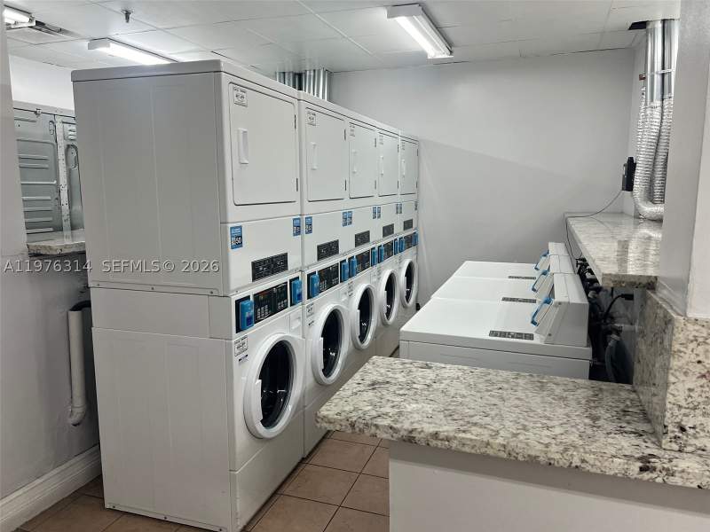 2 bedroom Condominium at 850 N Miami Ave W-1806, Madison Downtown Condo, Miami — photo 4