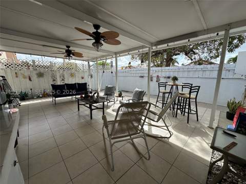 2385 W 69th St 2385-A, Hialeah FL - photo 22 of 22