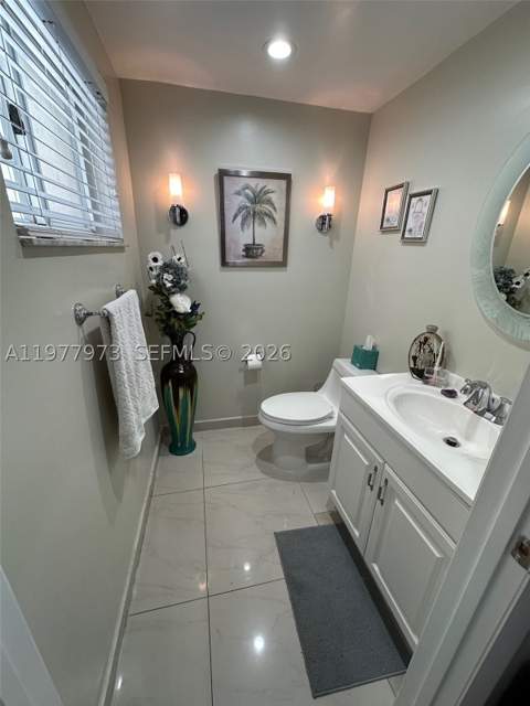 2385 W 69th St 2385-A, Hialeah FL - photo 9 of 22
