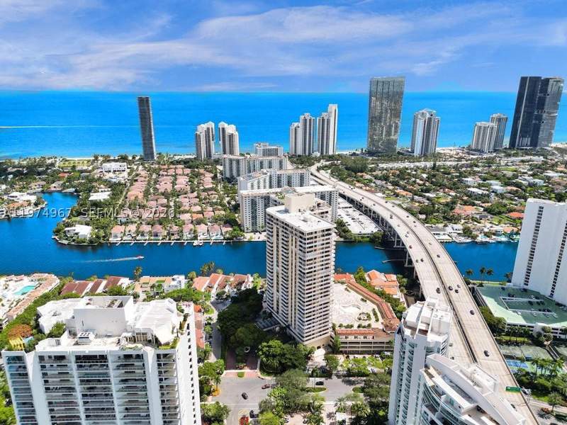 1 bedroom Condominium at 19355 Turnberry Way 17C, Turnberry Towers Condo, Aventura — photo 5