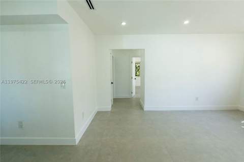 905 Tangier St, Coral Gables FL - photo 10 of 13