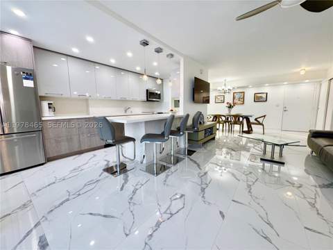 231 174th St 1501, Sunny Isles Beach FL - photo 13 of 32