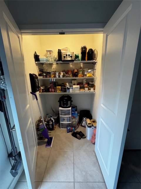 476 NE 5th Terrace, Florida City FL - photo 14 of 52