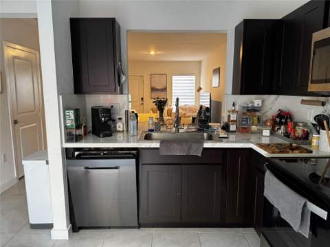 476 NE 5th Terrace, Florida City FL - photo 20 of 52