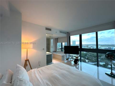 650 NE 32nd St 2108, Miami FL - photo 10 of 17