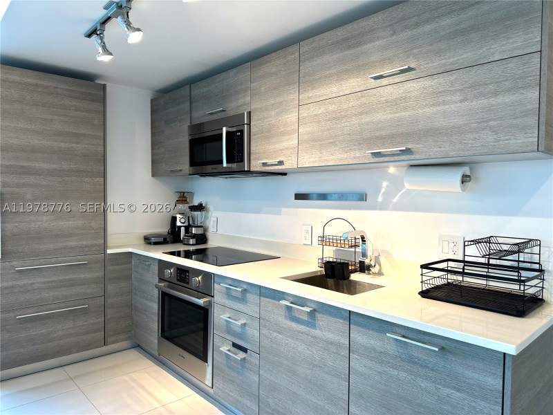 1 bedroom Condominium at 650 NE 32nd St 2108, Paraiso Bay Condo, Miami — photo 4