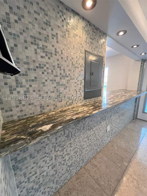 1340 Lincoln Rd 705, Miami Beach FL - photo 9 of 21