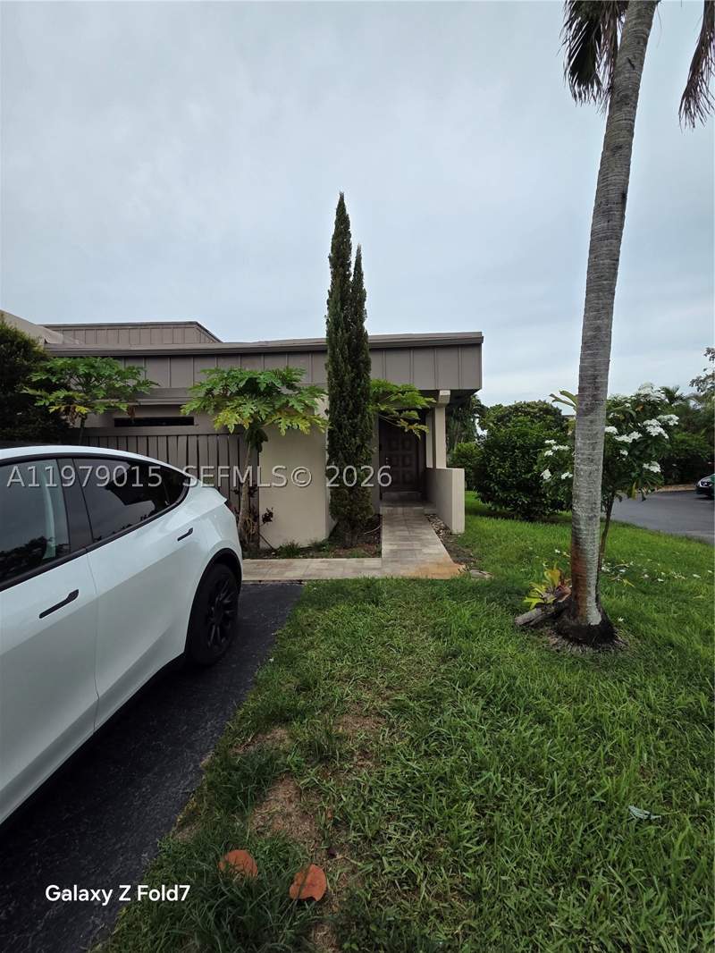 3 bedroom Townhouse at 7439 SW 106th Ct, Creekside Villas Sec1, Miami — photo 2