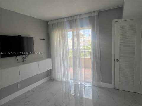 3304 Virginia St 7B, Miami FL - photo 10 of 16