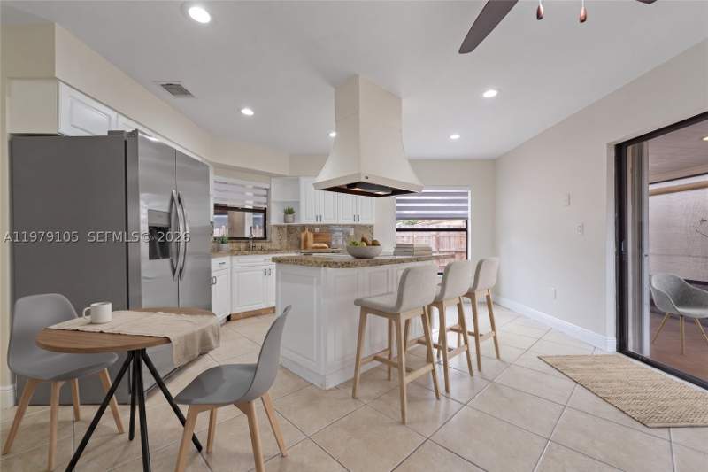 3 bedroom SingleFamilyResidence at 536 SW 88th Ct, Poinciana Pointe Phase 2, Miami — photo 5