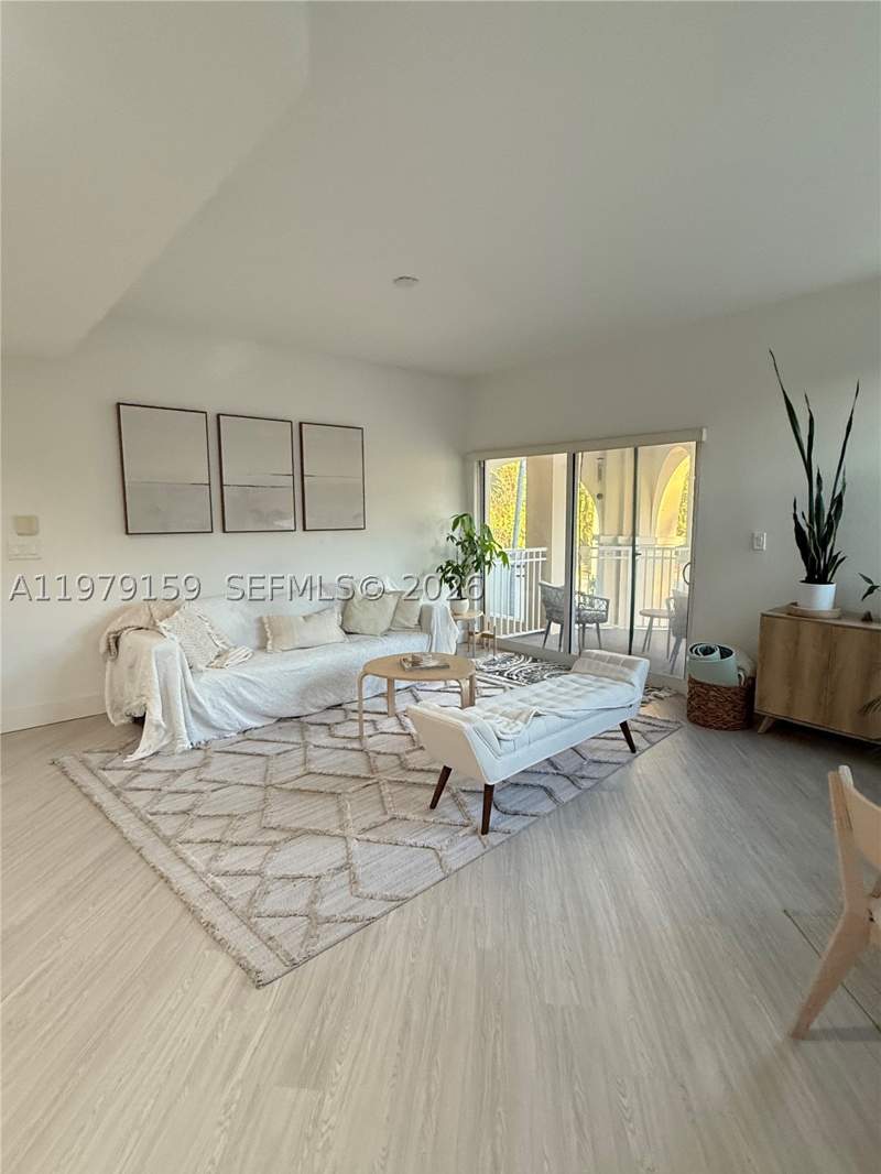 3 bedroom Condominium at 8999 NW 107th Ct 216-1, Coronado At Doral I Condo, Doral — photo 5