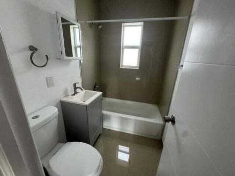 206 NW 84th Street 206, Miami FL - photo 16 of 20