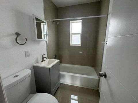 206 NW 84th Street 206, Miami FL - photo 17 of 20