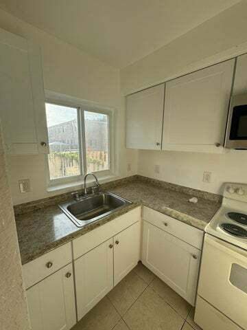 8428 NW 2nd Avenue 8428, Miami FL - photo 10 of 15