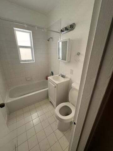 8428 NW 2nd Avenue 8428, Miami FL - photo 13 of 15