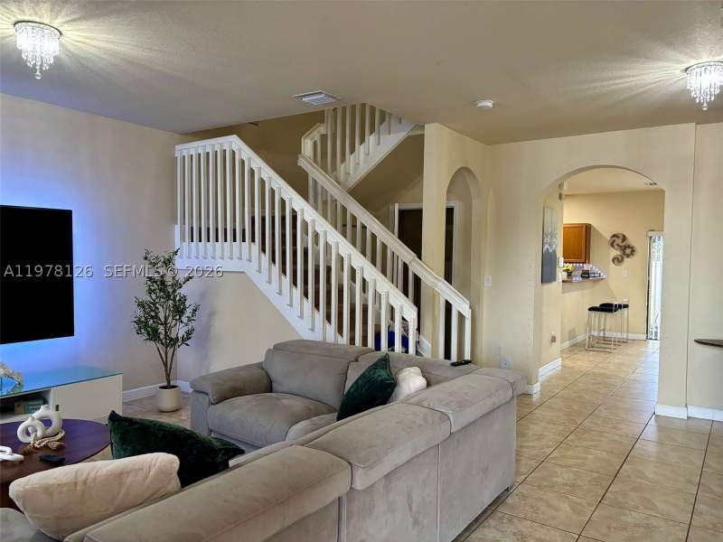 3 bedroom Townhouse at 3544 W 88th Ter, Bellagio Villas, Hialeah — photo 4