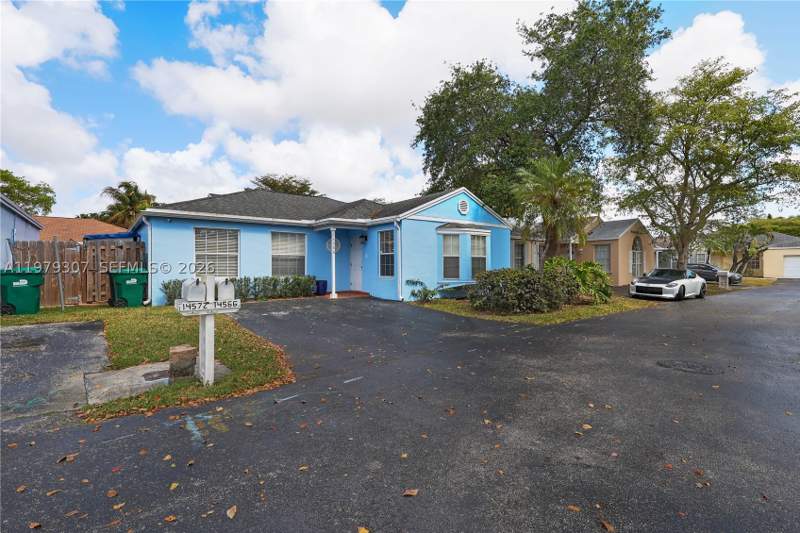 3 bedroom SingleFamilyResidence at 14566 SW 124th Pl, Deerwood Villas Sec 2, Miami — photo 3