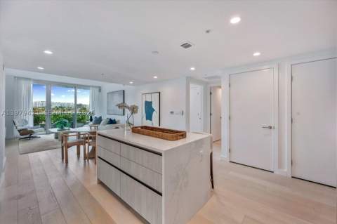 9201 E Bay Harbor Dr 503, Bal Harbour FL - photo 11 of 42