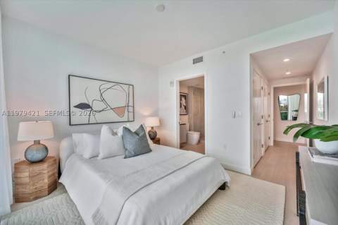 9201 E Bay Harbor Dr 503, Bal Harbour FL - photo 23 of 42