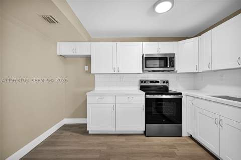 700 NW 214th St 321, Miami Gardens FL - photo 11 of 40