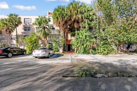 8405 NW 8th St 304, Miami FL - photo 24 of 24