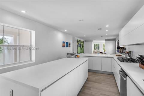 707 W 54th St, Miami Beach FL - photo 14 of 54