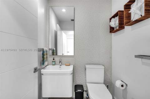 707 W 54th St, Miami Beach FL - photo 15 of 54