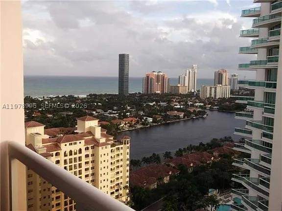 2 bedroom Condominium at 20185 E Country Club Dr Ts-3, The Landmark Condo, Aventura — photo 2