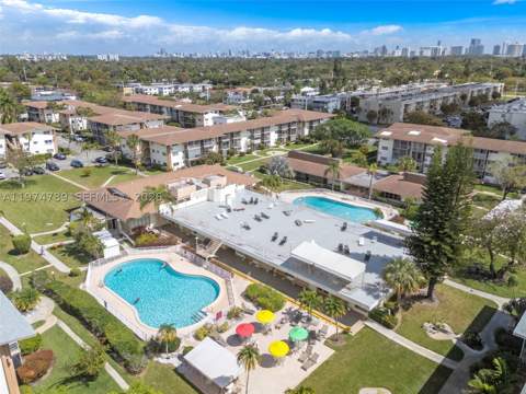17050 NE 14th Ave 106, Miami FL - photo 21 of 33