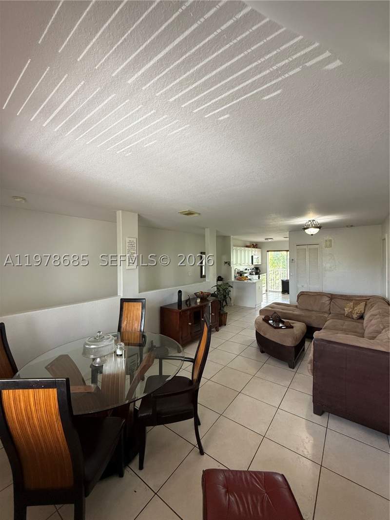 3 bedroom Condominium at 5605 NW 109th Ave 76, Doral Grand Condo, Doral — photo 5