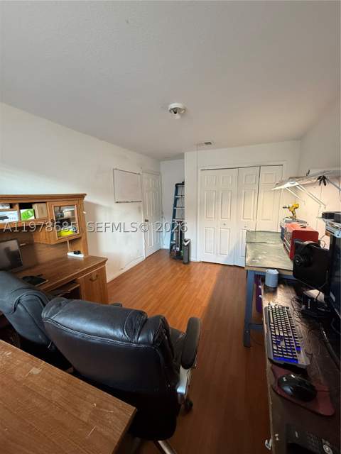 5605 NW 109th Ave 76, Doral FL - photo 9 of 32