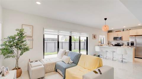 1168 NW 1st St, Florida City FL - photo 19 of 52