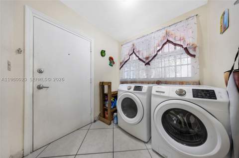 287 NW 31st St, Miami FL - photo 15 of 30