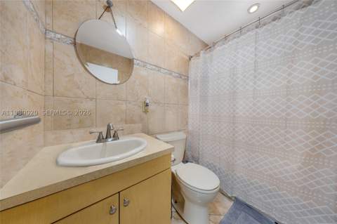 287 NW 31st St, Miami FL - photo 6 of 30