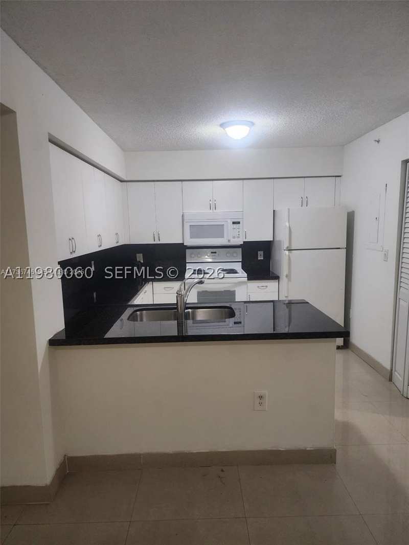 1 bedroom Condominium at 4560 NW 107th Ave 207-12, Enclave At Doral Condo No, Doral — photo 1